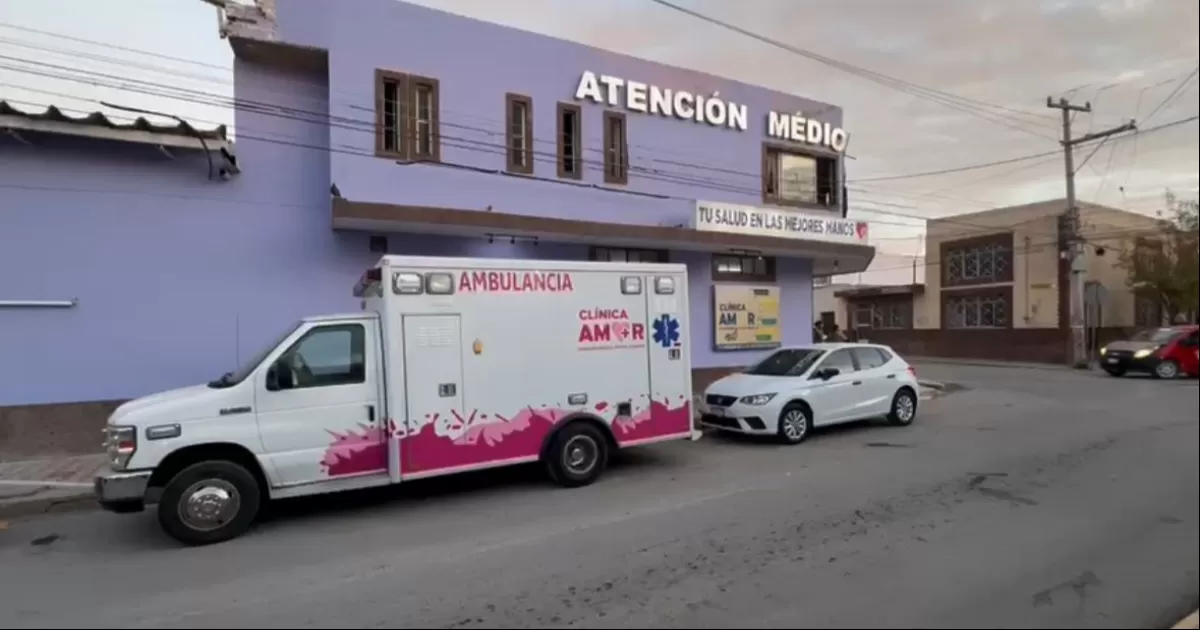 El trágico accidente se registró a las 18:00 de la tarde del jueves 16 de enero en instalaciones de la clínica privada “Amor” ubicada en avenida Cuauhtémoc y calle Lerdo, en el centro de la ciudad.