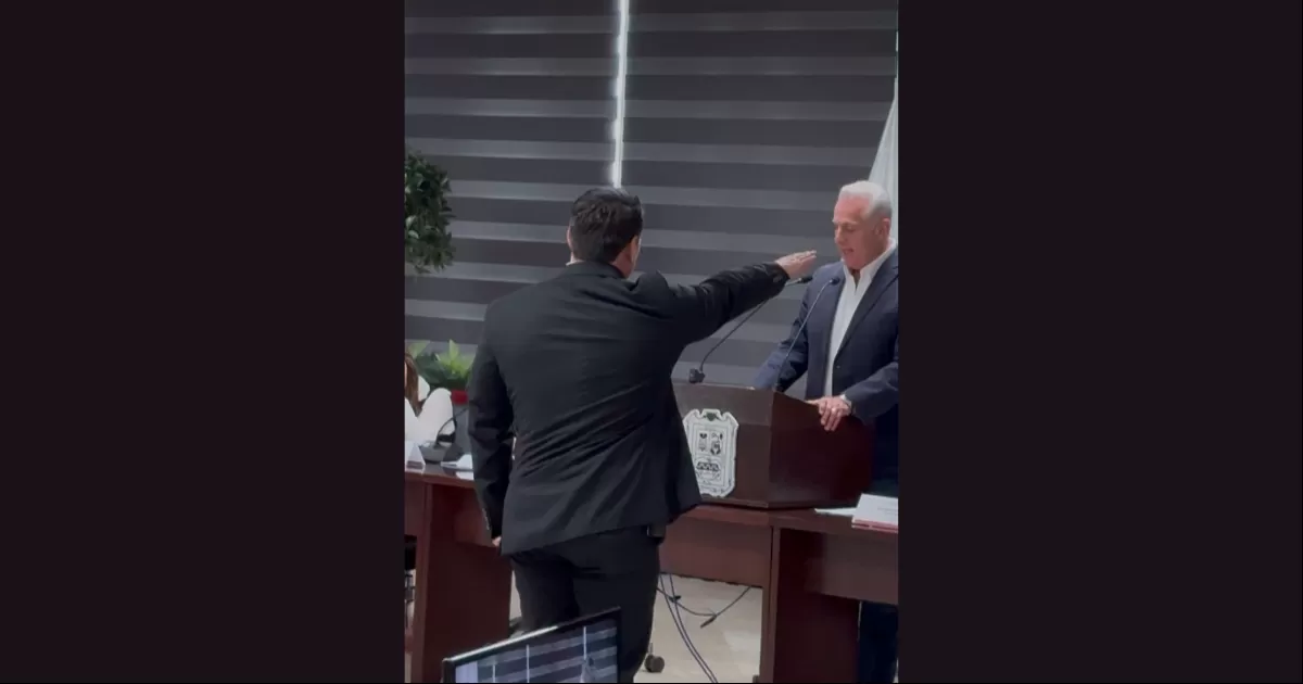 Toman protesta a Raúl Garza del Valle como séptimo regidor