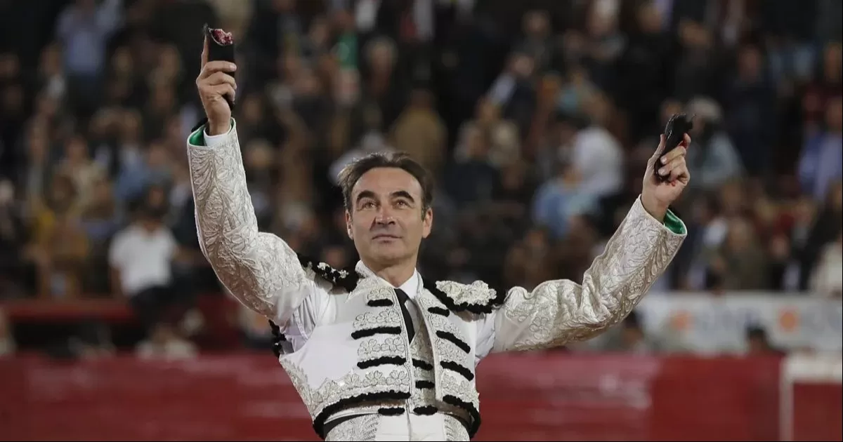 En esta entrevista, el maestro de la tauromaquia habla de su adiós, de sus recuerdos más especiales y de la importancia de la corrida final en este histórico coso en la corrida de su aniversario.