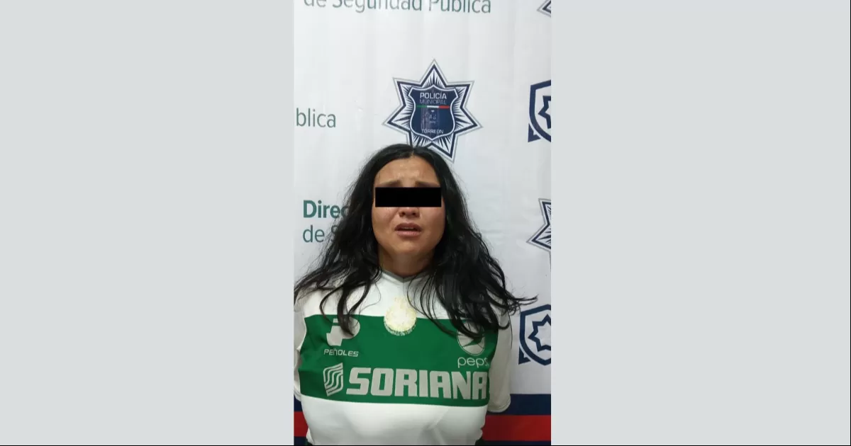 Detienen a mujer por agredir a policías; dejo a su bebé abandonado mientras se encontraba bajo los efectos de sustancias tóxicas en Torreón