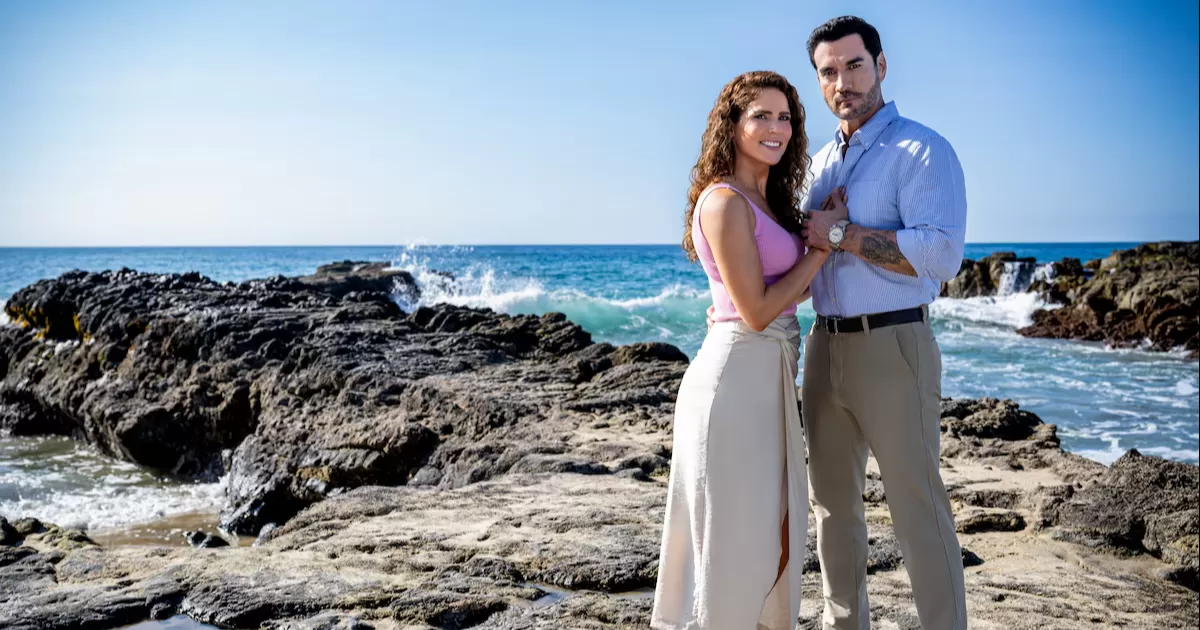 El nuevo melodrama protagonizado por Eva CedeÃ±o y David Zepeda llega a Las Estrellas, rindiendo homenaje a la vida, el amor y la belleza de Nayarit.