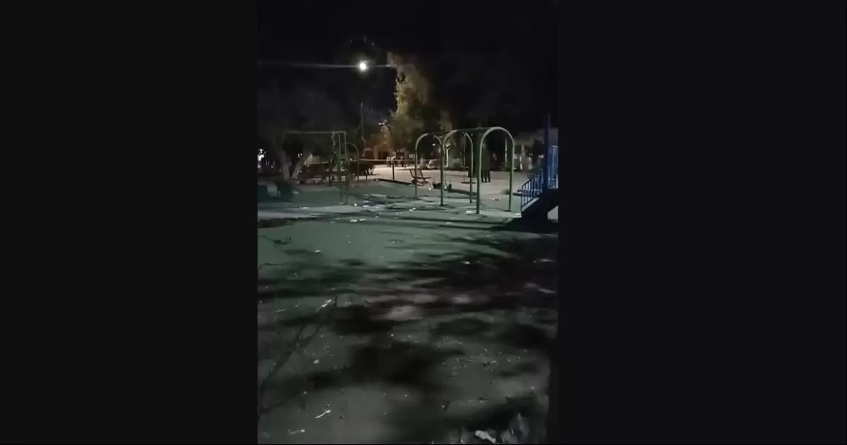 El hecho sucedió cerca de las 21:00 horas del pasado lunes 10 de febrero en la plaza pública “Jesús Ríos Rueda” ubicada en Vicente Guerrero y Treviño.