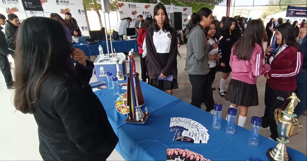Autoridades educativas indicaron que se busca abonar a la propuesta educativa de la Laguna, esto mediante precios accesibles con un contenido académico de calidad, apostando por el desarrollo de talentos locales.