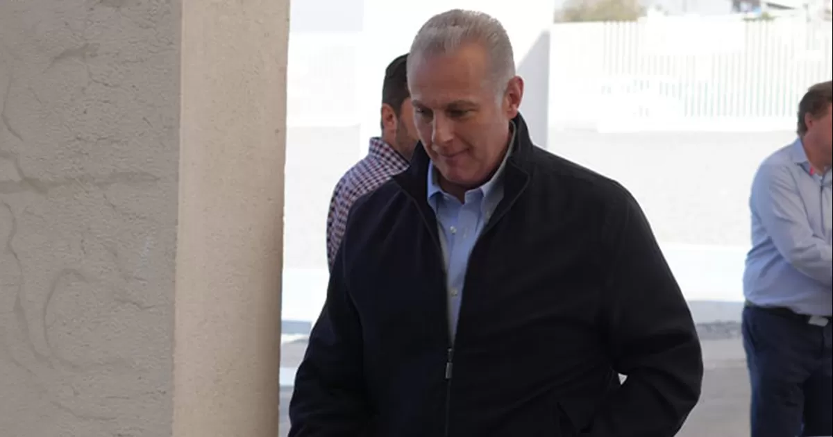 Dice Román Cepeda desconocer sus excesos en viáticos; él no se fija en esos detalles