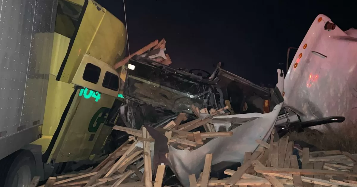 Muere trailero prensado en aparatoso accidente en Lerdo, Durango