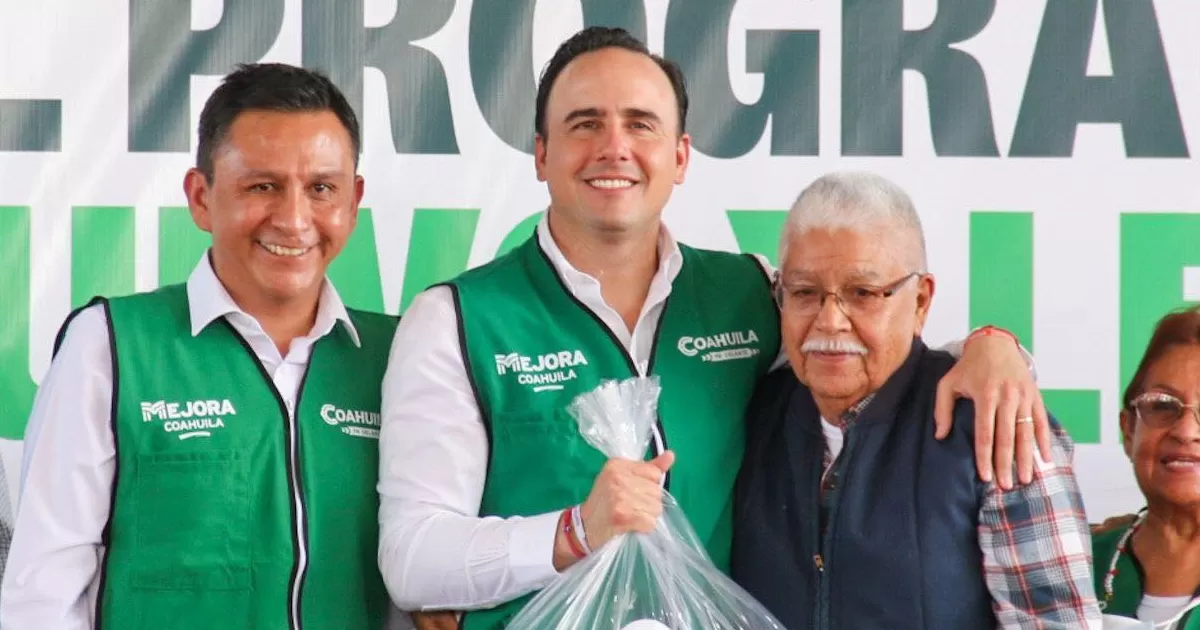 Durante su intervención, destacó la importancia de trabajar de manera coordinada con los municipios para atender las necesidades de la población.