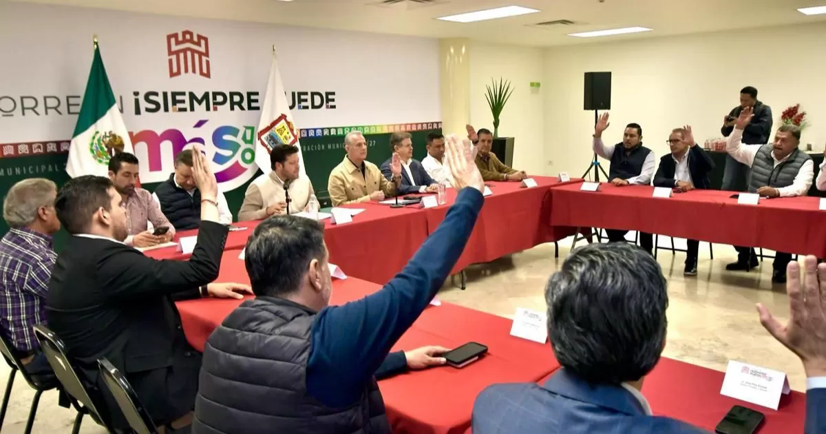 El Consejo aprobó otorgar a Gutiérrez Jardón los poderes generales y especiales, así como las facultades que implica su nombramiento, como es en pleitos y cobranzas, para actos de administración, amparos y querellas.
