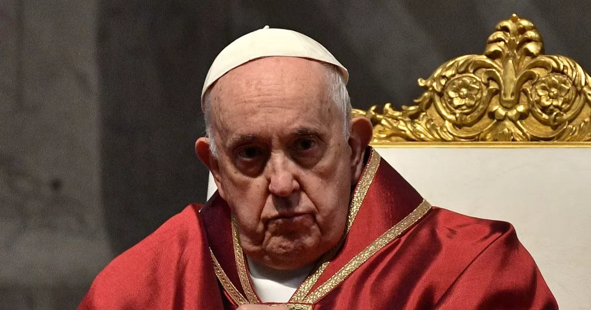 Al estado de salud del Papa Francisco se unen además especulaciones en caso de su fallecimiento, con perfiles de obispos que podrían sucederlo.