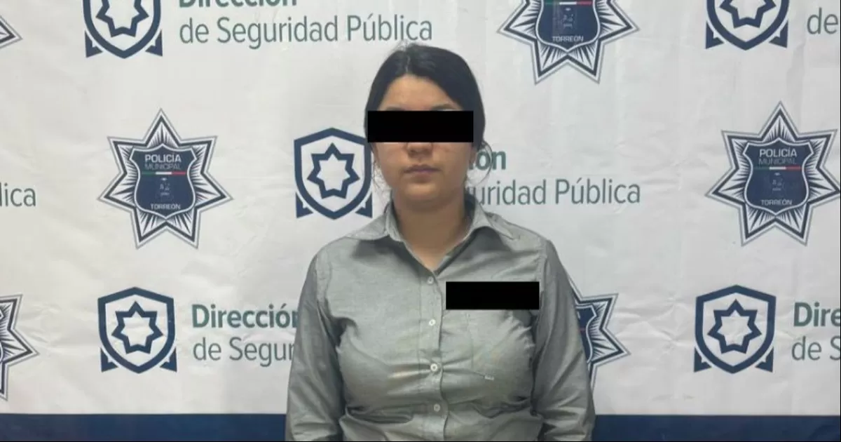 Agrede a agente de vialidad y es detenida en Torreón
