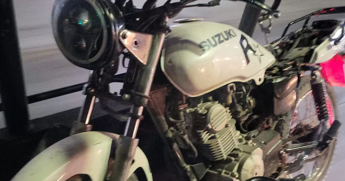 Detienen a hombre por asalto con arma de fuego a tienda de conveniencia en Torreón