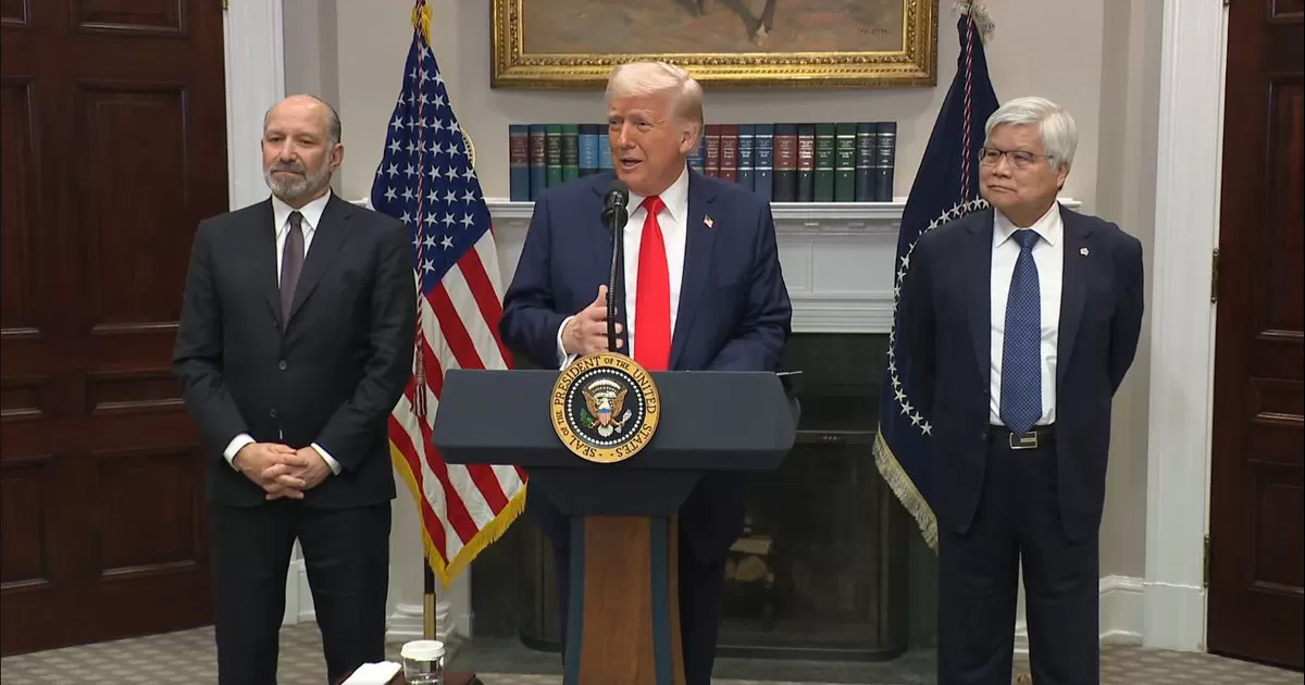 Trump aumenta a 20% aranceles para importaciones desde China; asegura que Pekín no "hace lo suficiente" por tráfico de fentanilo
