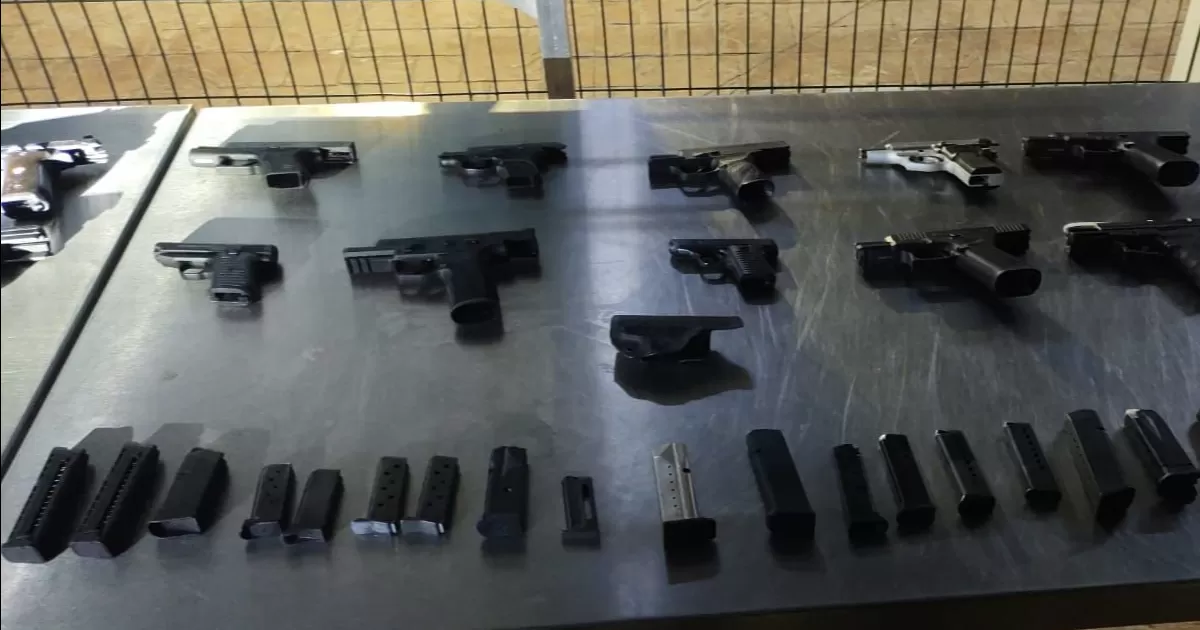 Aseguran arsenal en aduana de Acuña, Coahuila