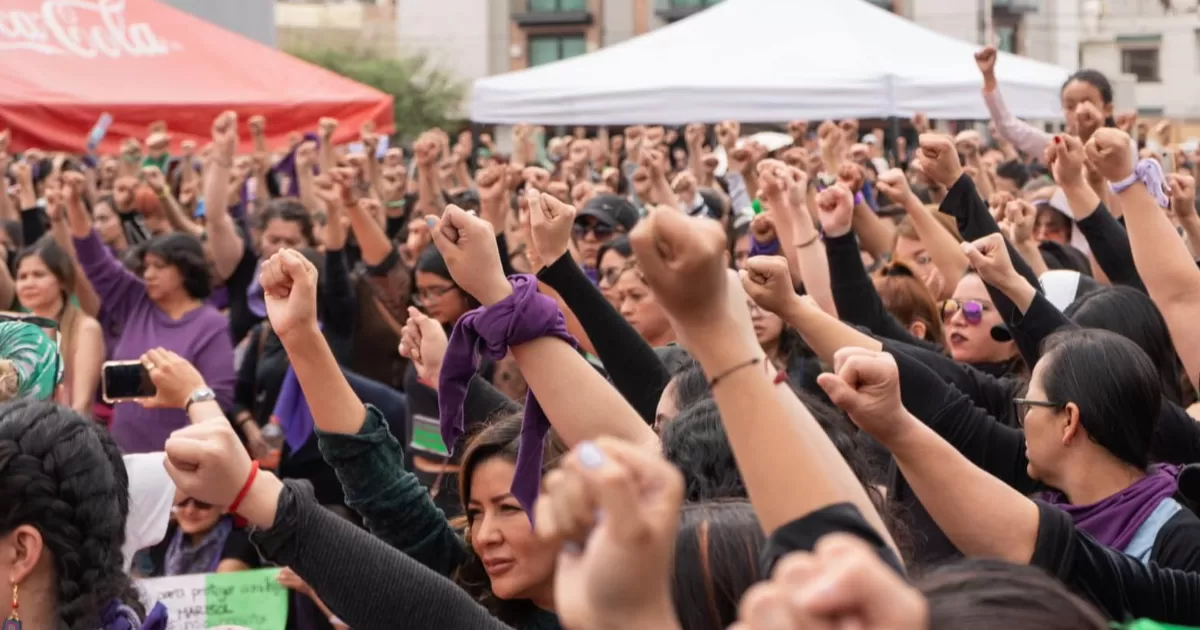 Destacó que el 8 de marzo es un día de lucha y movilizaciones, y que se garantizará la seguridad y el respeto a las manifestantes.
