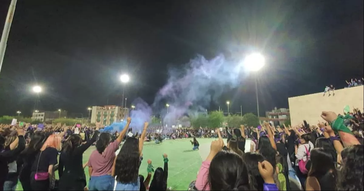 El objetivo principal es garantizar la seguridad de las participantes y que el evento se desarrolle de manera pacífica.
