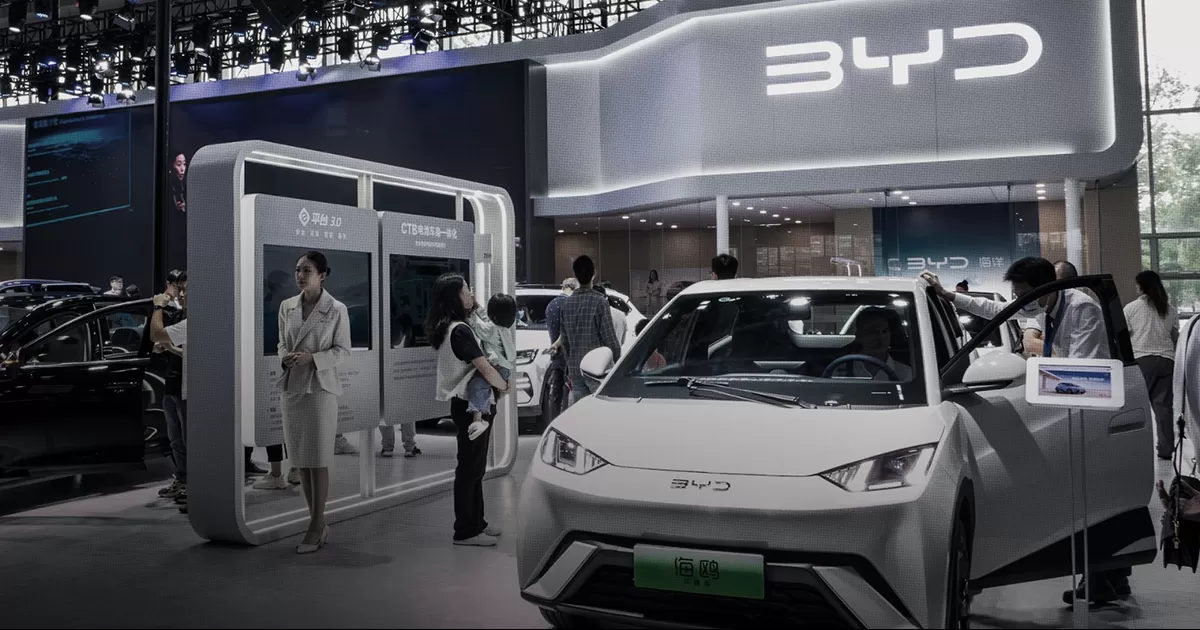 Sheinbaum afirma que inversiÃ³n de la automotriz china BYD en MÃ©xico â€˜nunca fue formalâ€™