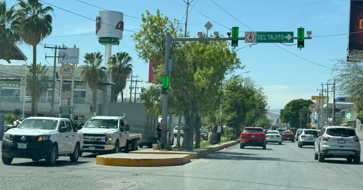 Miguel Ángel Algara Acosta, secretario de Infraestructura, Desarrollo Urbano y Movilidad, indicó que este crucero actualmente tiene la peor calificación posible (F) en términos de tráfico.