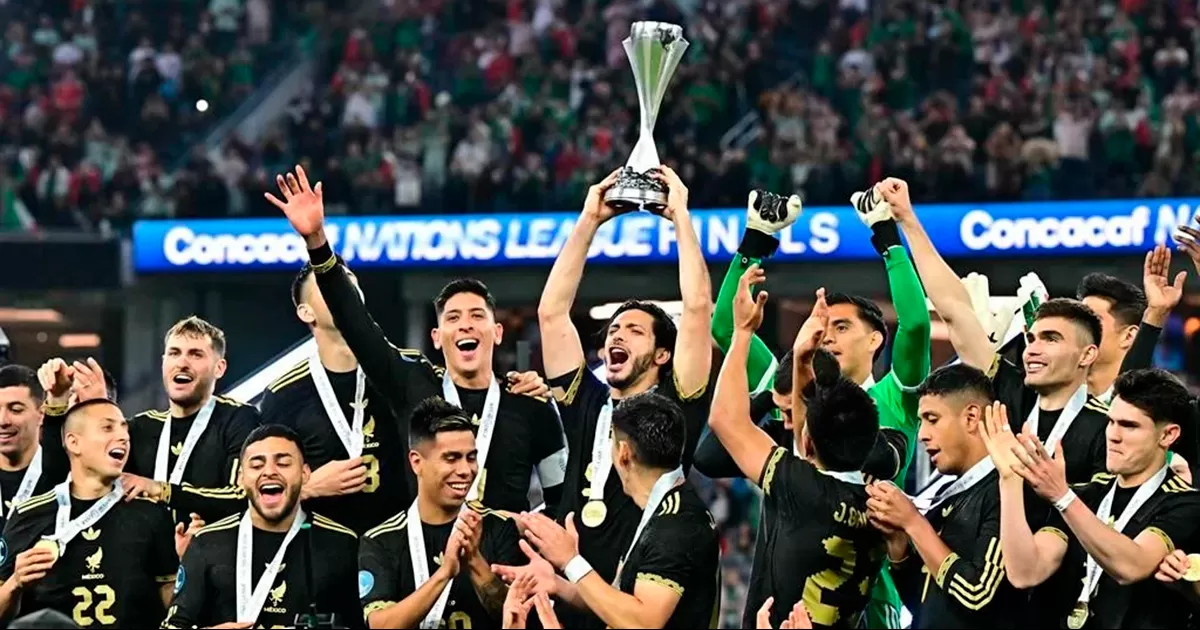 Con doblete de RaÃºl JimÃ©nez, la SelecciÃ³n Mexicana vence 2-1 a PanamÃ¡ y logra su primer tÃ­tulo de la Liga de Naciones Concacaf