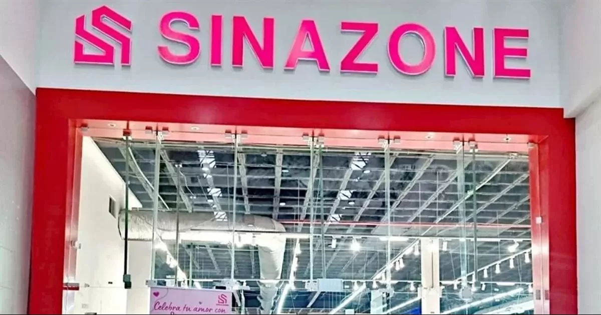 Mientras MÃ©xico endureciÃ³ sus medidas comerciales con China, tiendas con millones de productos de aquÃ©l paÃ­s saturan varias ciudades.