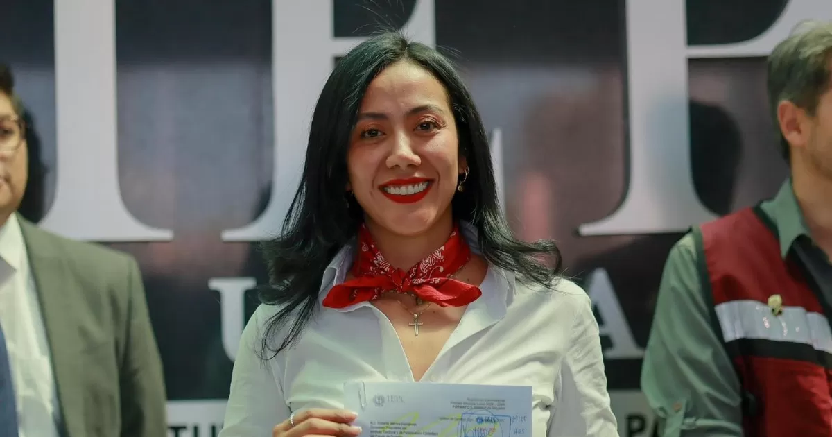 Betzabé Martínez se registra como candidata a la Presidencia Municipal de Gómez Palacio