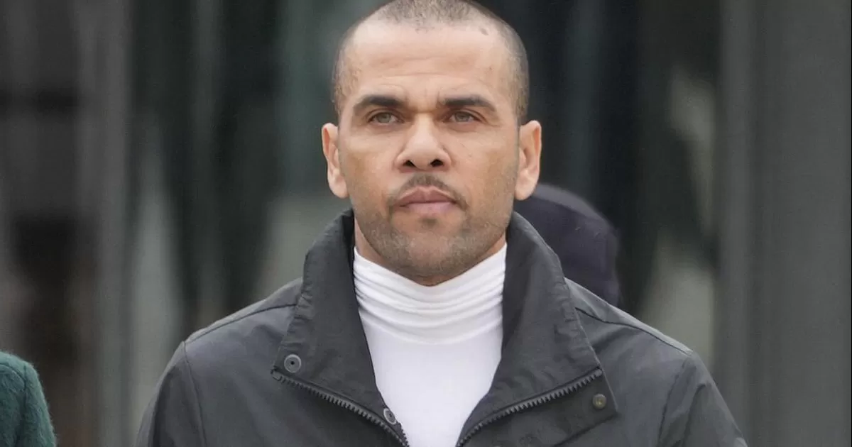 Tribunal de Cataluña absuelve a Dani Alves por abuso; pruebas y testimonio no fueron fiables