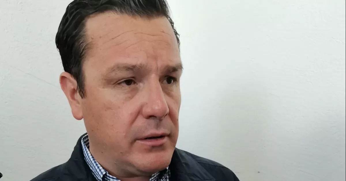 Entre los temas abordados, adelantó que se analiza la instalación de arcos de seguridad en la región Laguna, siguiendo el modelo implementado en otras zonas del estado.