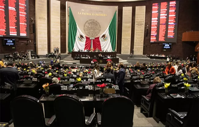 Morena y MC aprueban reforma que elimina Compranet