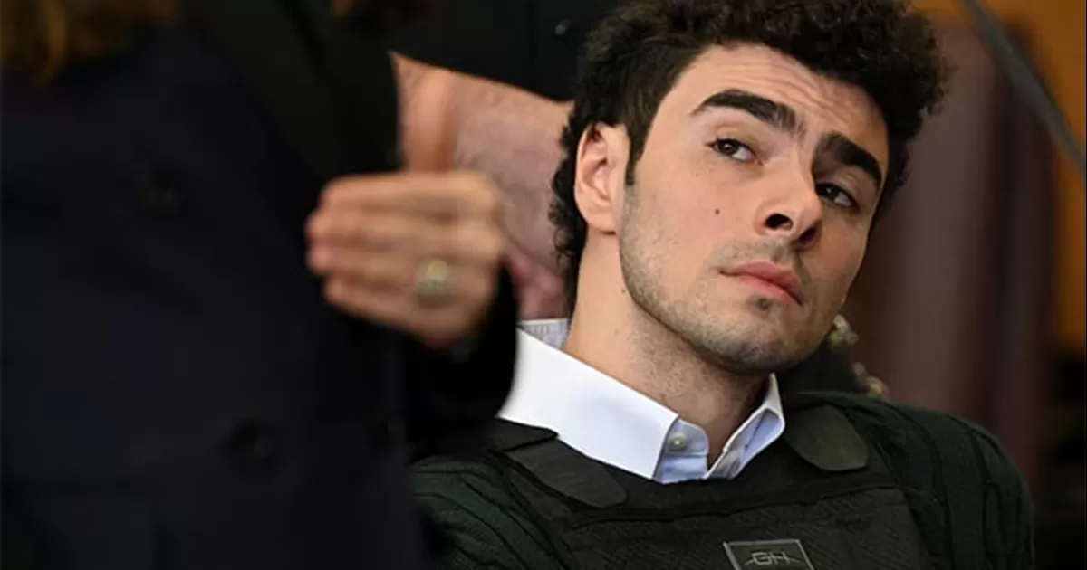 Fiscales de EU buscarán la pena de muerte para Luigi Mangione por el asesinato del CEO de United Healthcare