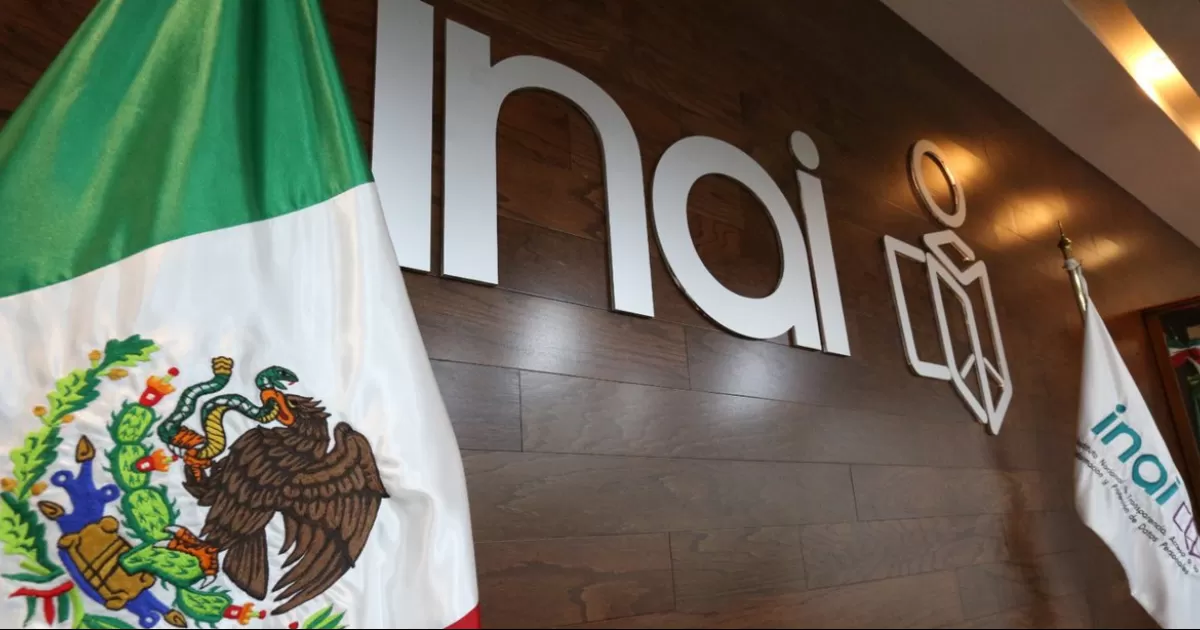 INAI inicia investigación de oficio contra AMLO por divulgar teléfono de una periodista del New York Times