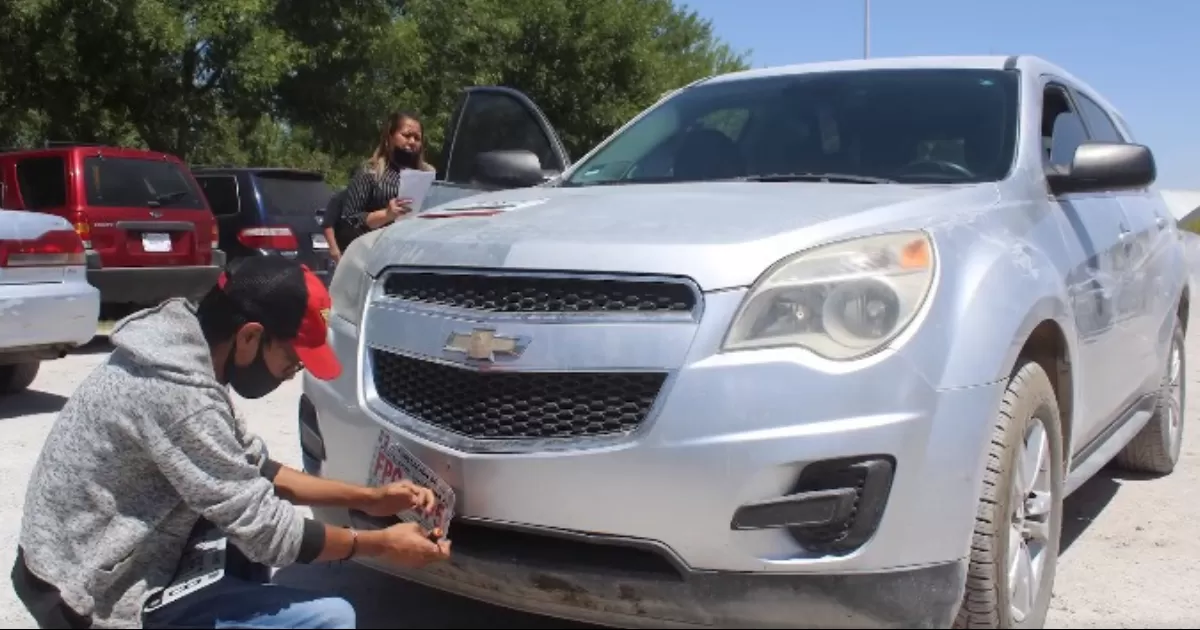 Recibe Gómez Palacio recursos por la legalización de autos de procedencia extranjera