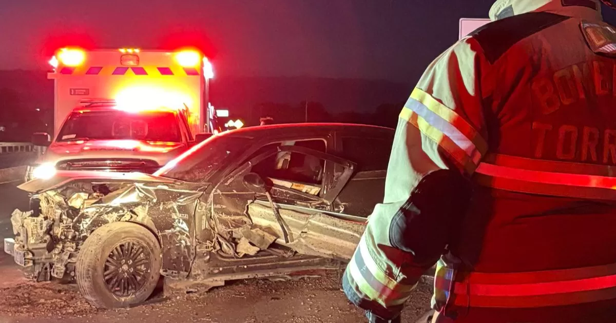 El hecho se registró la tarde noche del domingo 6 de abril sobre la carretera Torreón - San Pedro.