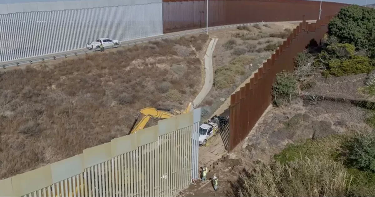 El documento permite la edificaciÃ³n inmediata de poco mÃ¡s de cuatro kilÃ³metros entre la frontera.