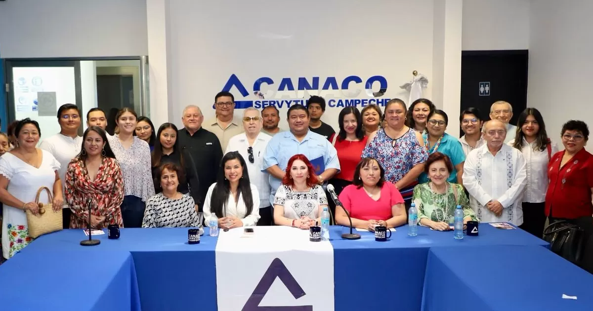 Ana María Ibarra presenta a su asistente virtual, #17IBARRA