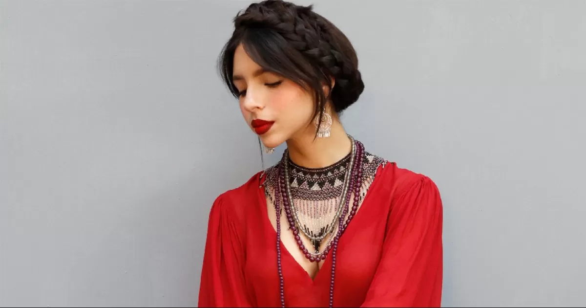 Ãngela Aguilar compartiÃ³ el estreno de su nueva canciÃ³n generando cientos de comentarios polarizados.