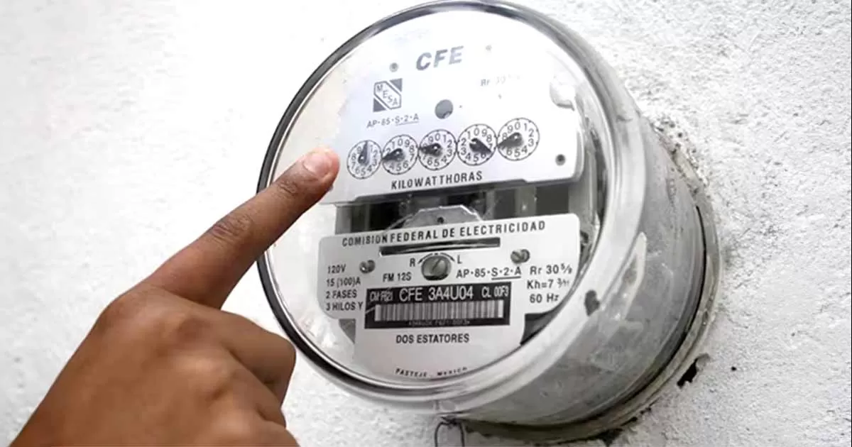 InstalaciÃ³n de medidores inteligentes (tecnologÃ­a AMI), que permiten realizar lecturas mÃ¡s precisas y eficientes.