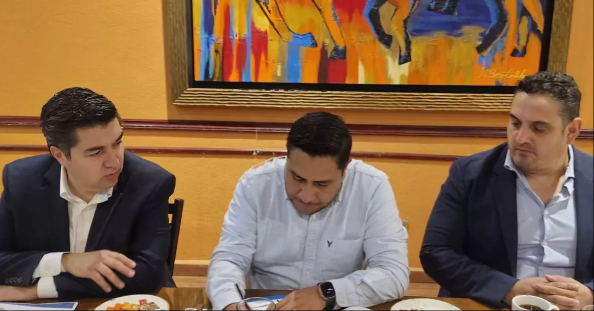 Presentan proyecto del Corredor Carretero Laguna - Piedras Negras ante la SICT Coahuila