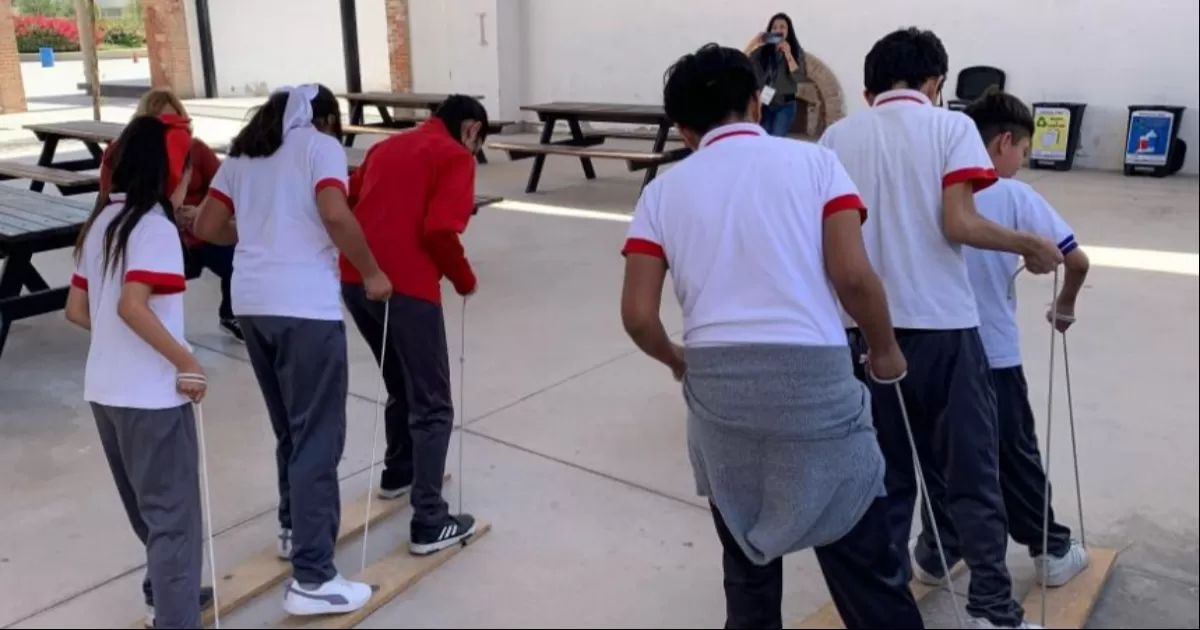El taller fue dirigido por el Departamento de Educación Ambiental, en colaboración con estudiantes de la licenciatura en Ecología y Biología de la Facultad de Ciencias Biológicas de la Universidad Juárez del Estado de Durango (UJED), quienes realizan sus prácticas profesionales en la dependencia.