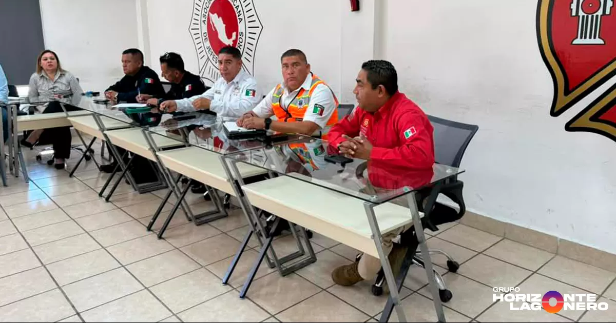 Jorge Luis Juárez Llanas, director de la dependencia, explicó que en los panteones municipales se realiza la identificación de tumbas en abandono que presentan condiciones físicas que no son seguras, y son señalizadas para evitar incidentes.