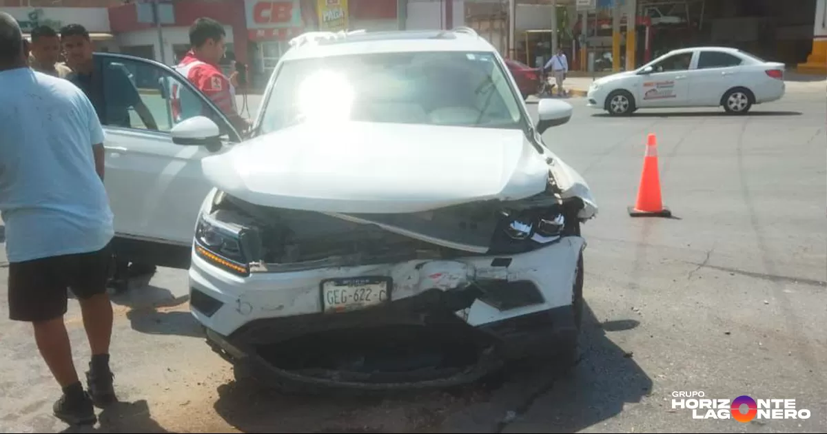 3 lesionados deja un accidente vial entre dos vehículos en Torreón