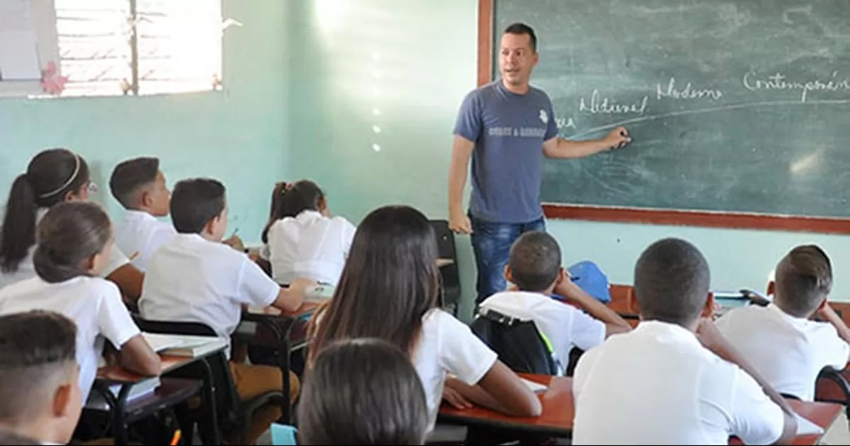 AdemÃ¡s, en septiembre volverÃ¡ a aumentar el sueldo de los docentes en un uno por ciento.