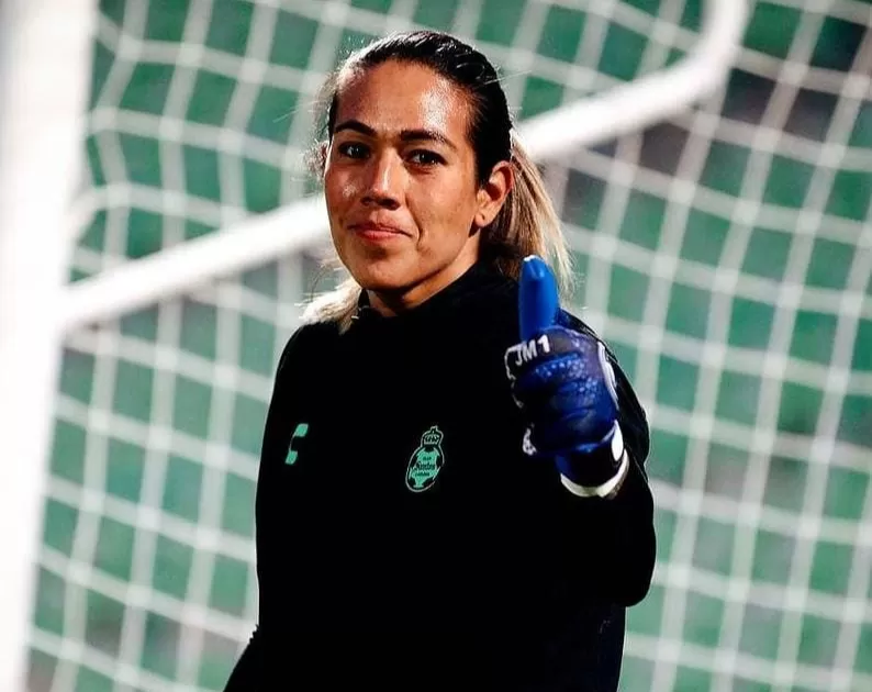 La arquera hablÃ³ sobre su trayectoria en la Ligas MX Femenil y su paso por el futbol de Argentina