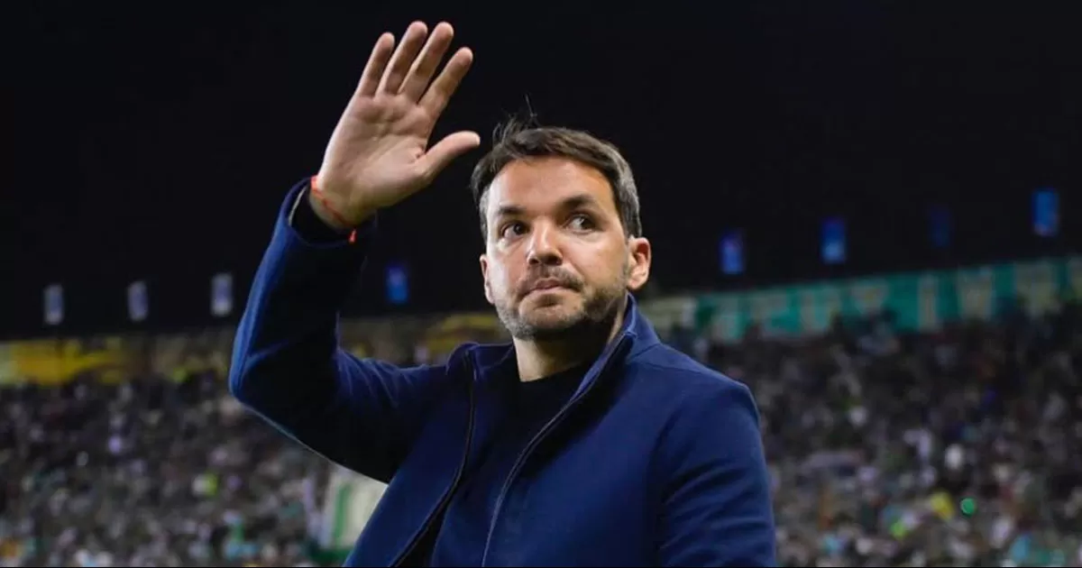 Nicolás Larcamón, a detalles de convertirse en nuevo entrenador de Cruz Azul