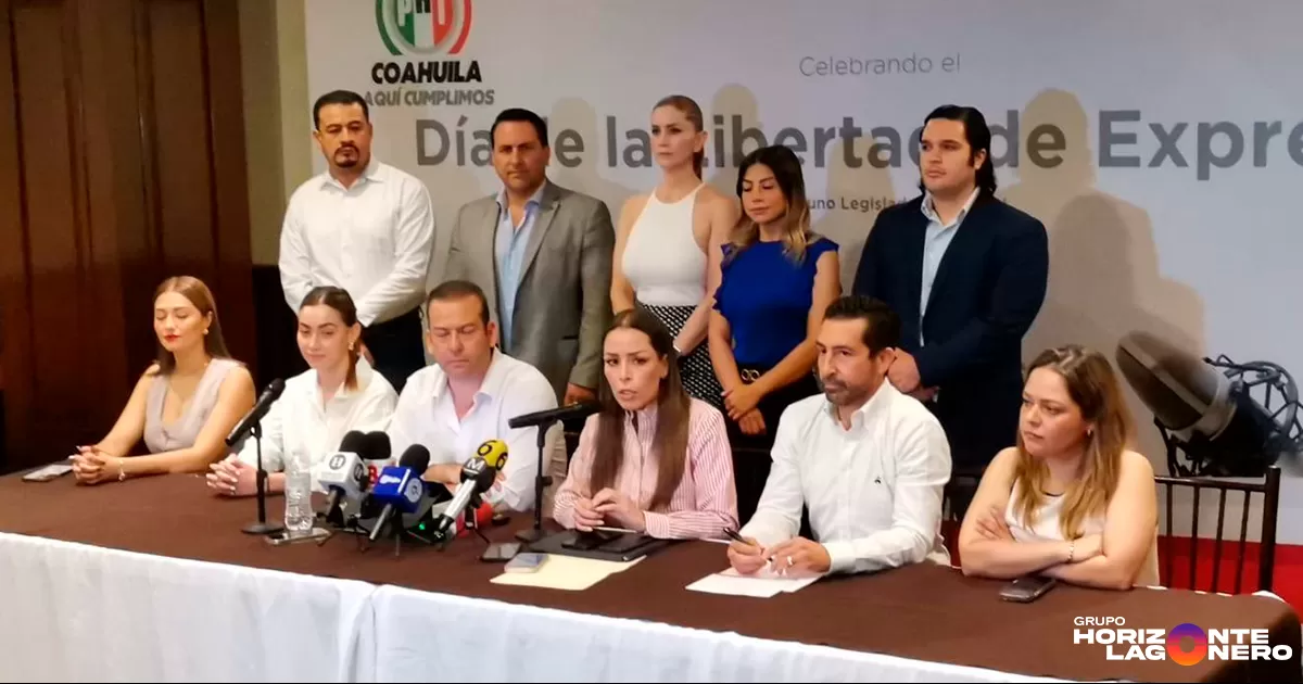 Señalaron que, a diferencia de ellos, su administración está trabajando diariamente en las colonias, en coordinación con el gobernador y el alcalde, para buscar soluciones a la crisis hídrica.