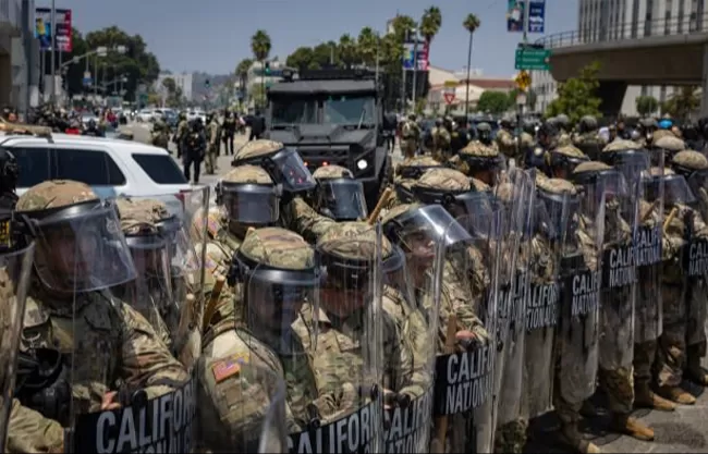 Trump afirmÃ³ este martes que, de ser necesario, invocarÃ¡ la Ley de InsurrecciÃ³n para disolverÂ militarmenteÂ las protestas desatadas en Los Ãngeles.