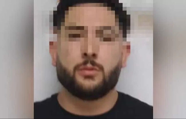 El detenido permanece en el Ã¡rea de indiciados del Centro de ReinserciÃ³n Social Varonil de Saltillo, en espera de la audiencia de vinculaciÃ³n a proceso.