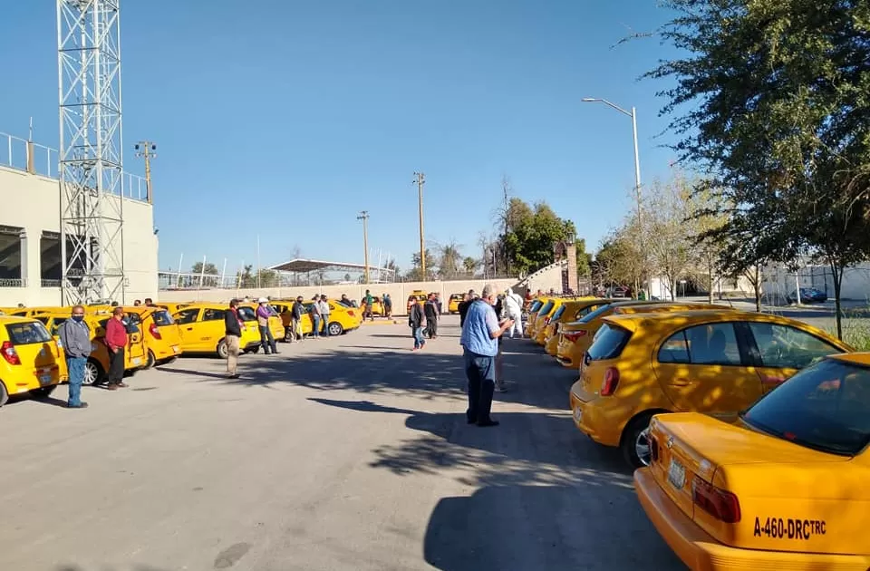 En marcha, proceso de pago de nuevas concesiones de taxis