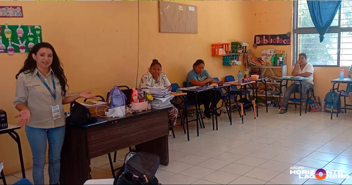 Durante la actividad, inspectores ambientales explicaron el proceso de notificación a quienes incurren en estas faltas, así como las sanciones contempladas por el reglamento municipal.