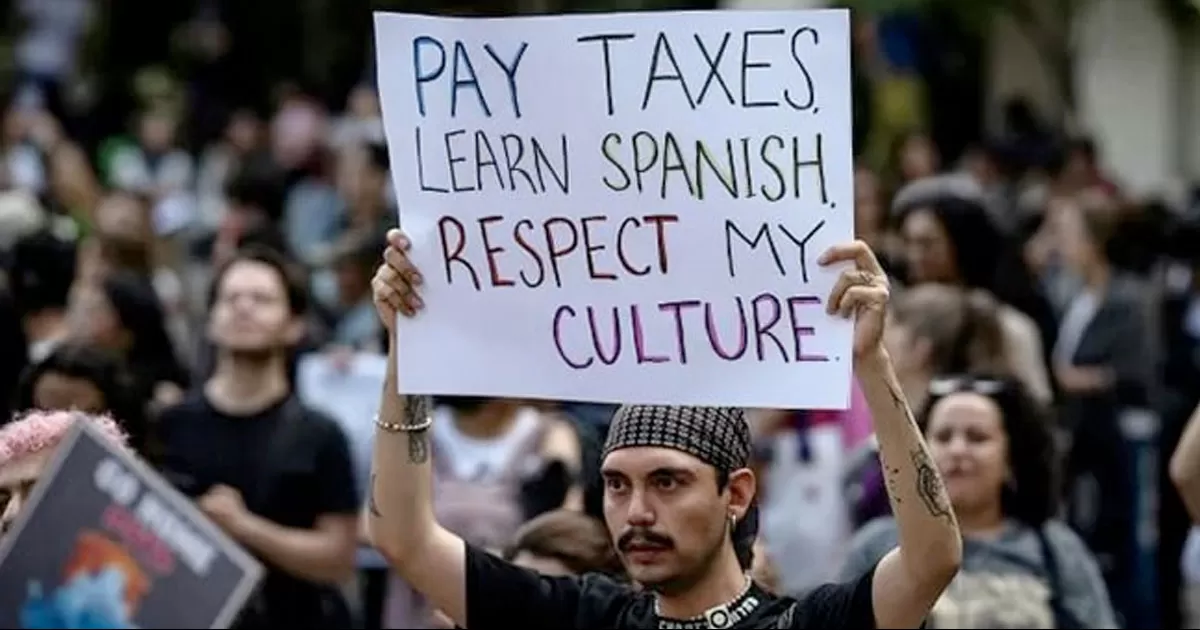 EU invita a mexicanos indocumentados a 'autodeportarse' para protestar contra la gentrificación en CDMX