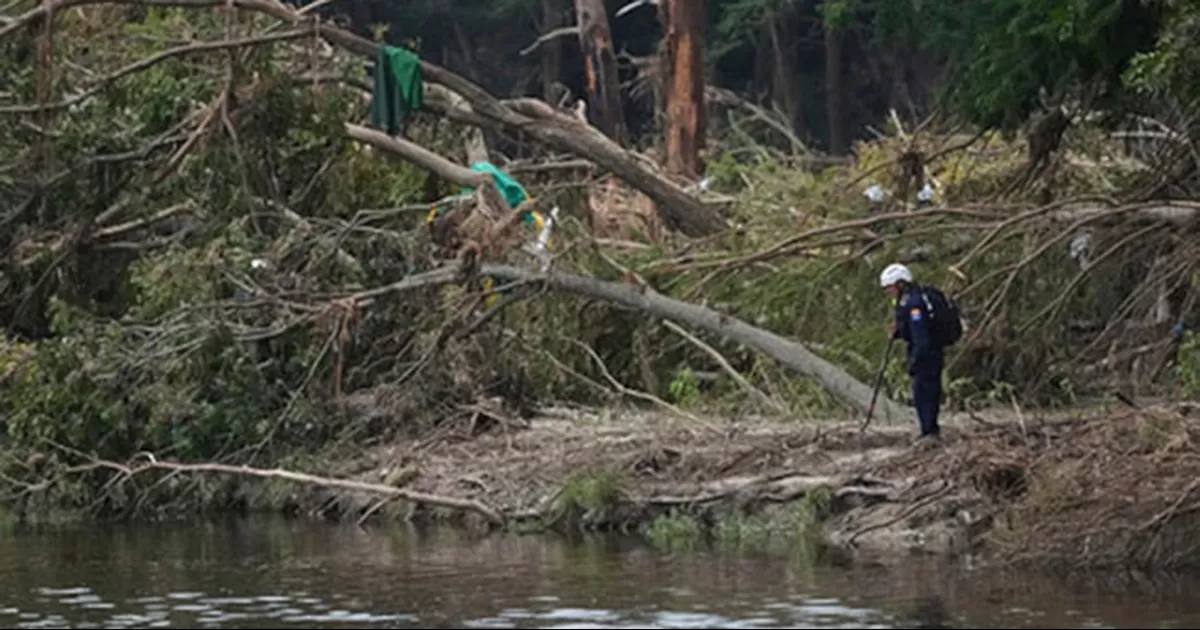 Las inundaciones de Texas dejaron un saldo devastador y ahora la búsqueda de víctimas ha sido suspendida por amenaza de tormenta
