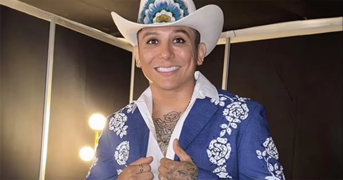 Edwin Luna publica foto maquillado; le dicen ‘La nueva reina grupera’