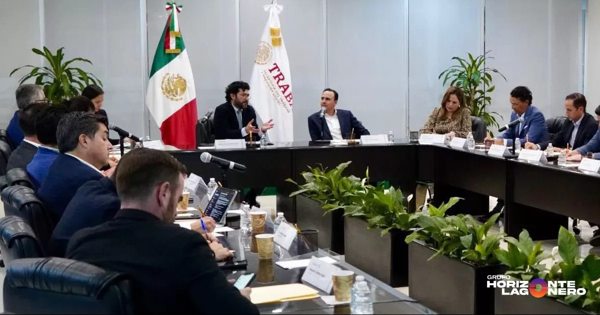 En representación del Consejo Coordinador Empresarial (CCE) de La Laguna, su presidente, José Piña Álvarez, destacó la necesidad de que la reforma vaya más allá del cumplimiento normativo.